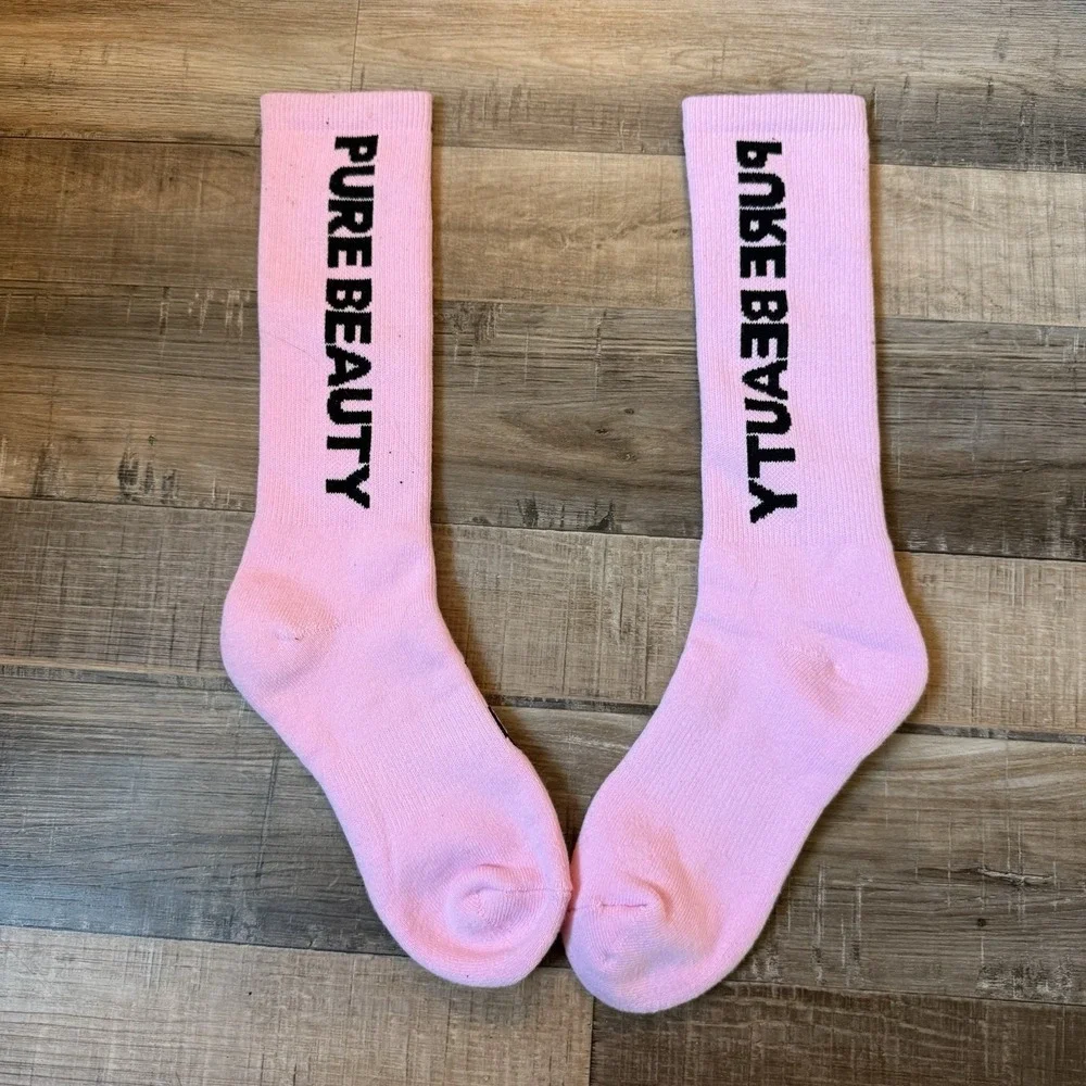 Pure Beauty Socks Pink